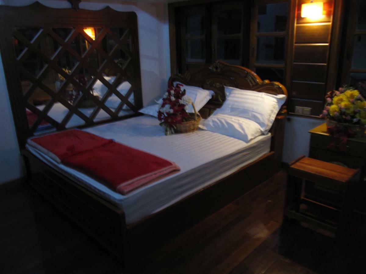 Lux Pillow Hostel Hpa-an Kültér fotó